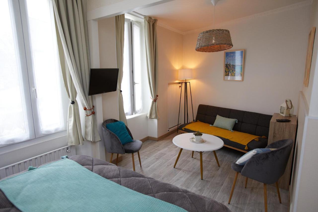 Hotel Saint-Quay Bagian luar foto